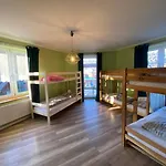 Hostel 1902